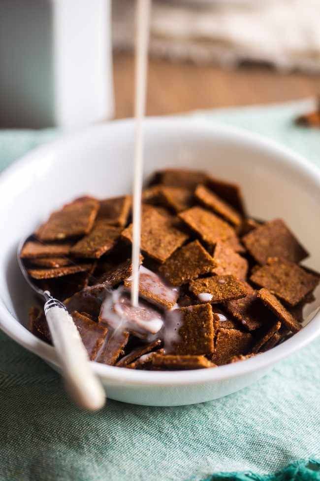 Paleo Cinnamon Toast Crunch: Healthy Homemade Cereal Recipe